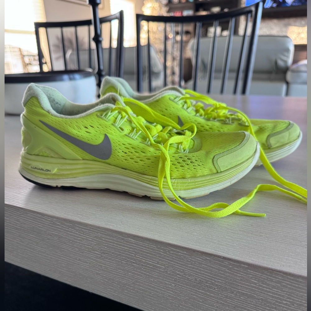 Nike Lunarglide 4 Neon Yellow Running Shoes